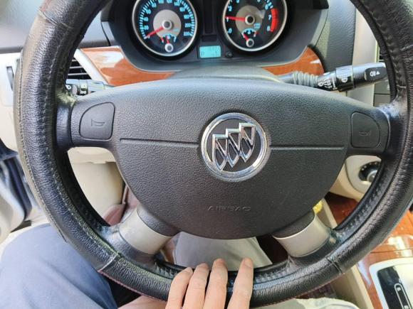 [上海·鲁K] 二手别克凯越2013款 1.5L 自动尊享型