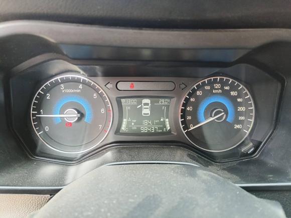 [武汉·鄂W] 二手东风风光风光5802017款 1.8L 手动舒适型