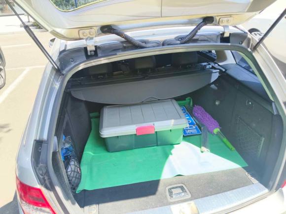 [宁波·浙B] 二手奔驰奔驰C级2011款 C 200 时尚旅行版