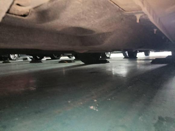 [南京·苏A] 二手红旗红旗HS52019款 2.0T 智联旗享版