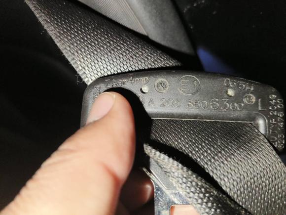 [青岛·鲁B] 二手奔驰奔驰C级2017款 改款 C 180 L 动感型运动版