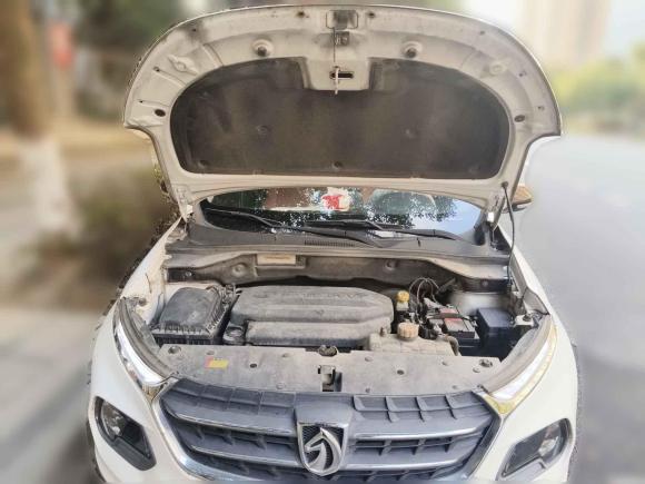 [杭州·川W] 二手宝骏宝骏5102017款 1.5L 自动豪华型