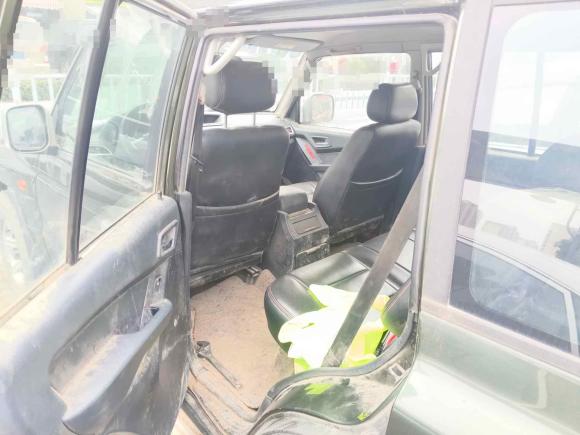 [芜湖·皖B] 二手猎豹汽车猎豹Q62015款 2.4L 手动两驱精英型