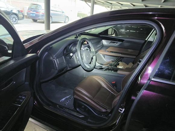 [上海·沪E] 二手捷豹捷豹XF2016款 XF 3.0 SC 两驱风华版