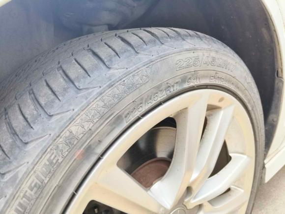 [义乌·浙G] 二手奥迪奥迪A32014款 Limousine 40 TFSI S line 舒适型