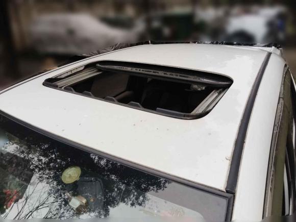 [武汉·鄂A] 二手本田飞度2011款 1.5L 自动豪华版