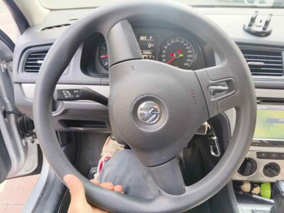 [上海·沪C] 二手大众朗逸2013款 改款经典 1.6L 自动风尚版