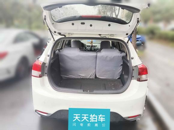 [杭州·沪C] 二手起亚起亚K22015款 两厢 1.4L AT GLS炫酷版