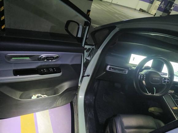 [上海·沪A] 二手埃安AION Y2022款 Plus 70 科技版