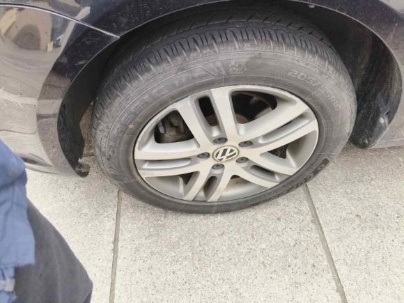 [宁波·浙B] 二手大众途安2011款 1.4T DSG智臻版5座