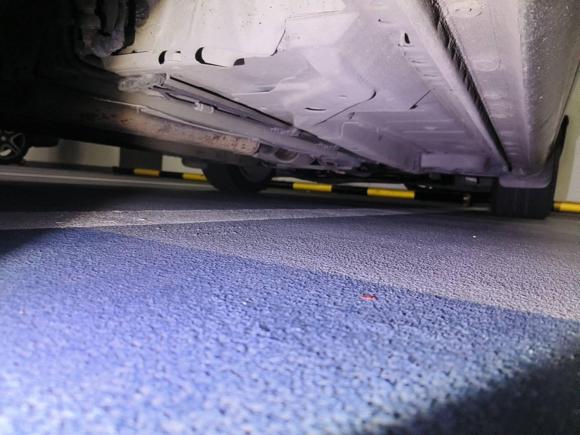 [深圳·粤B] 二手别克君越2011款 2.4L SIDI豪华版