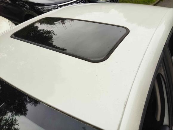 [上海·苏E] 二手雪铁龙雪铁龙C4L2014款 1.6THP 智驱版 自动劲智型