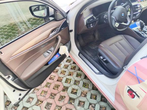 [无锡·苏B] 二手宝马宝马5系2022款 改款二 530Li 领先型 豪华套装