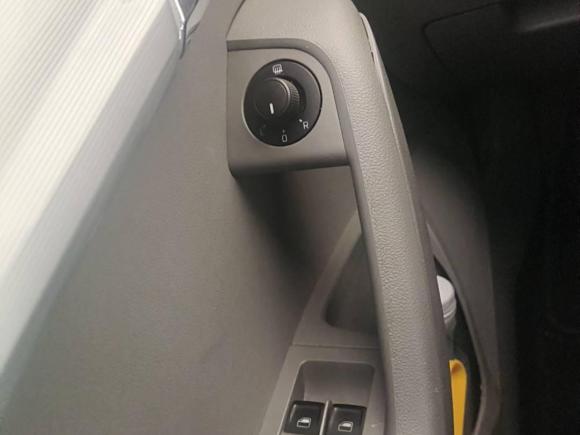 [上海·苏E] 二手斯柯达明锐2015款 1.6L 手动逸杰版