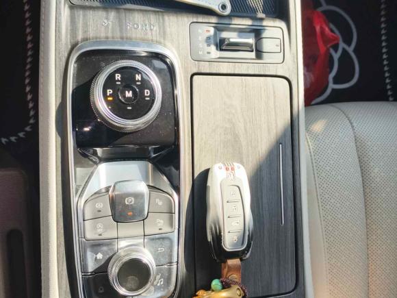 [深圳·粤B] 二手福特领裕2023款 EcoBoost 225 尊领型PLUS 7座（2/2/3）