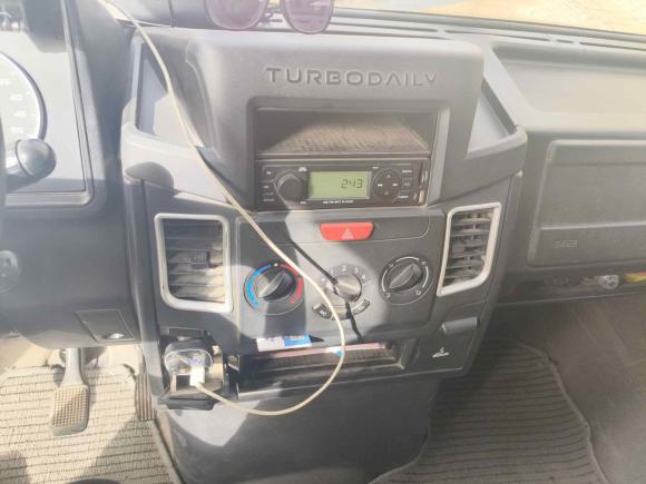 [武汉·鄂A] 二手依维柯依维柯得意2020款 2.5T A40客车双胎中顶5-9座国VI