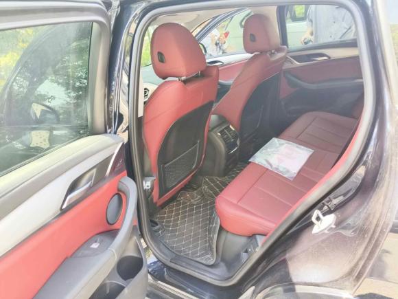 [上海·沪E] 二手宝马宝马X42022款 xDrive 25i M运动套装