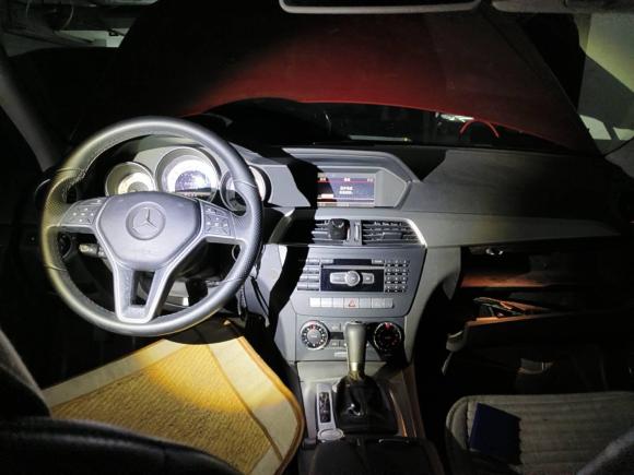 [苏州·苏E] 二手奔驰奔驰C级2011款 C 200 时尚旅行版