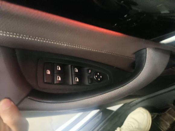 [苏州·苏U] 二手宝马宝马X12020款 sDrive20Li 尊享型