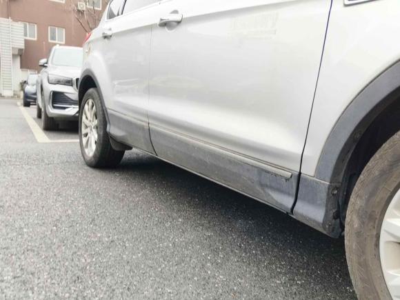 [上海·沪C] 二手福特翼虎2013款 1.6L GTDi 四驱精英型