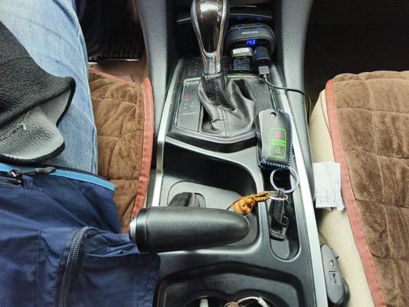 [上海·沪A] 二手江铃驭胜S3502014款 2.4T 自动两驱柴油豪华天窗版7座