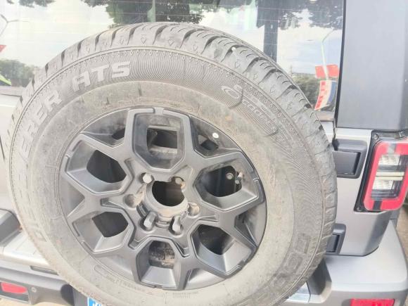 [义乌·浙G] 二手北京越野北京越野BJ402021款 2.0T 自动四驱环塔冠军版