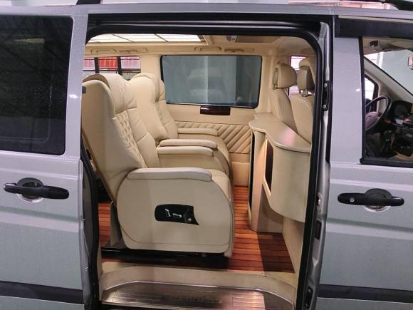 [上海·沪A] 二手奔驰威霆2013款 2.1T 精英版