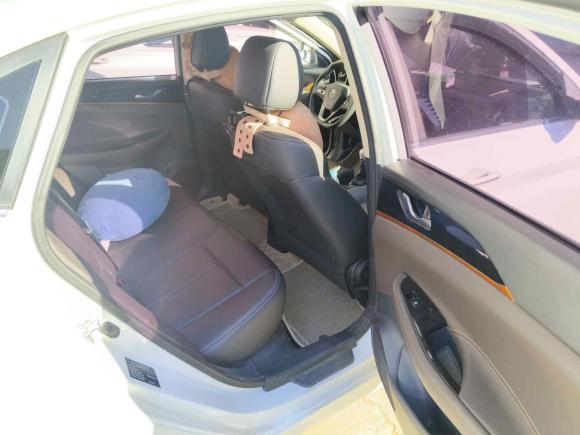 [济南·鲁A] 二手长安逸动DT2018款 1.6L 手动智享型