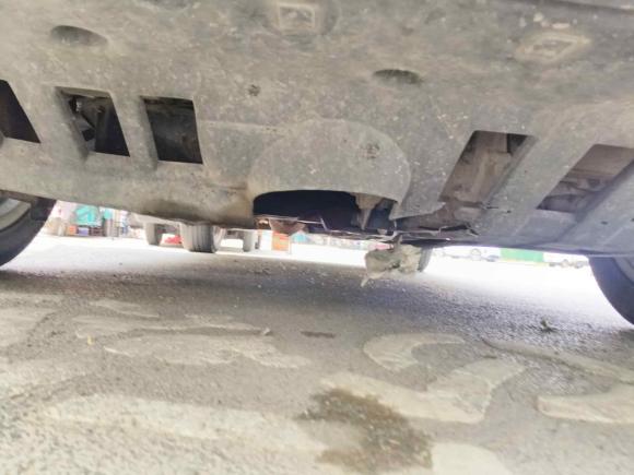 [济南·鲁R] 二手众泰众泰T7002017款 1.8T 双离合尊享型