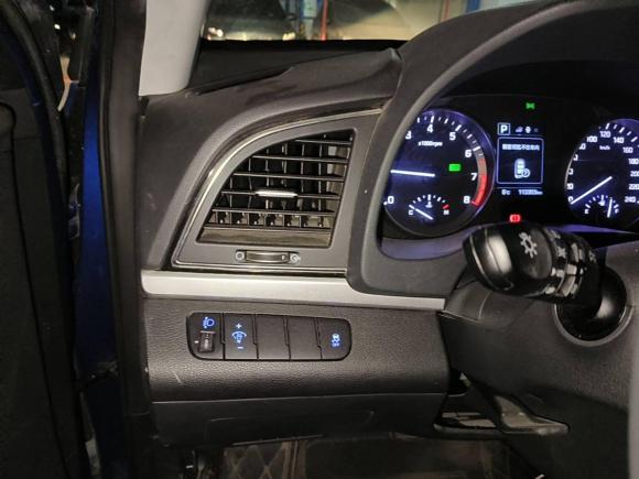 [西安·陕A] 二手现代领动2018款 1.6L 自动15周年特别版