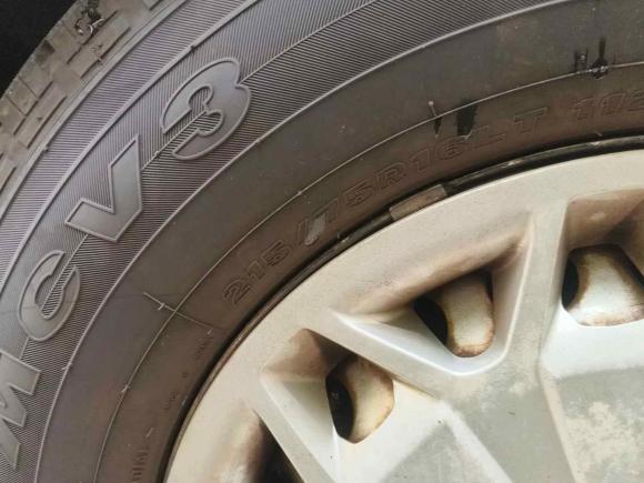 [南昌·赣A] 二手福特全顺2019款 2.0T柴油商旅型短轴低顶9座国VI