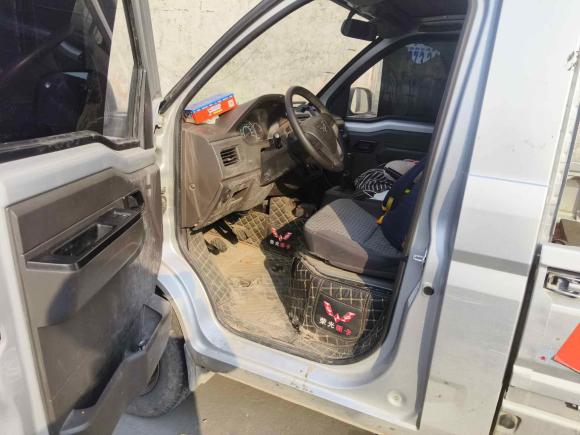 [广州·陕U] 二手五菱汽车五菱荣光新卡2022款 1.8L基本型加长单排LJ479Q6