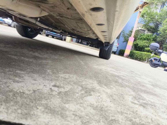 [广州·粤A] 二手丰田YARiS L 致炫2016款 改款 1.5E CVT魅动版