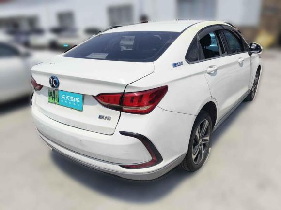 [上海·沪A] 二手北京汽车北京EU52018款 R500 智风版