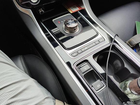 [苏州·苏U] 二手捷豹捷豹XEL2019款 2.0T 200PS 精英版