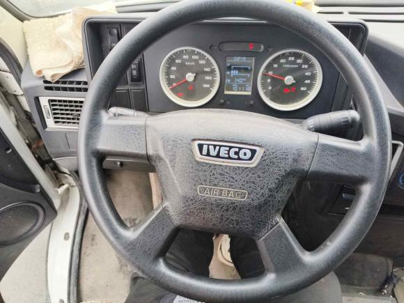 [上海·苏E] 二手依维柯依维柯得意2017款 2.5T A35客车5-7座47Z5