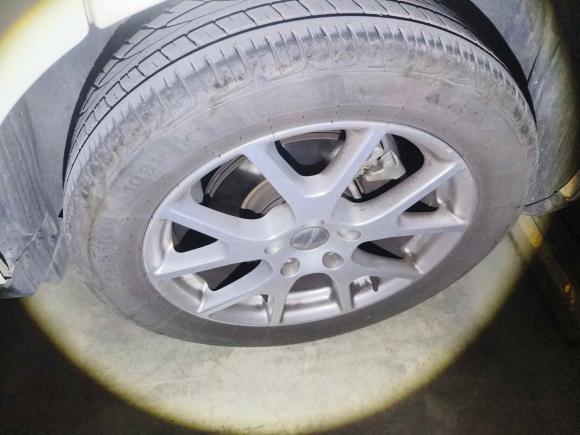 [青岛·鲁B] 二手道奇酷威2013款 2.4L 两驱尊尚版