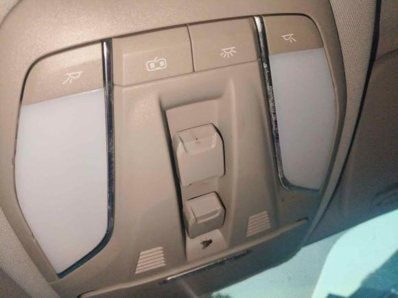 [湖州·浙E] 二手中华中华V62018款 1.5T 手动豪华型