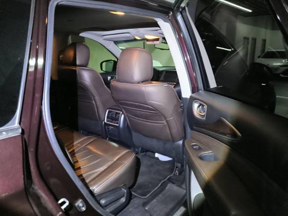 [杭州·浙A] 二手英菲尼迪英菲尼迪QX602014款 2.5 S/C Hybrid 两驱卓越版