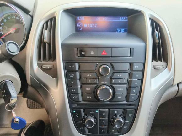 [上海·沪N] 二手别克英朗2013款 GT 1.8L 自动时尚版