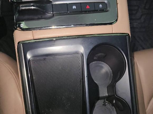 [广州·粤A] 二手蔚来蔚来ES62020款 420KM 运动版