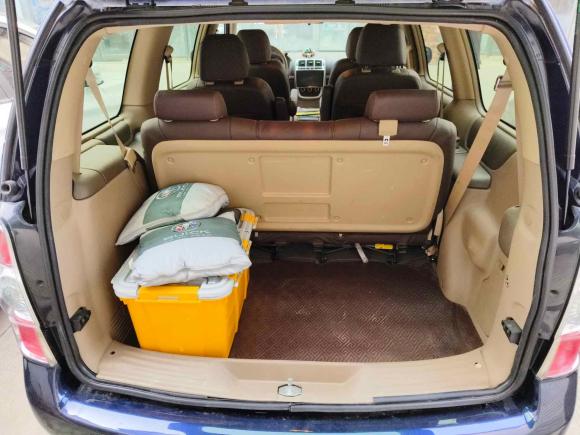 [成都·川A] 二手别克别克GL82014款 2.4L 经典版