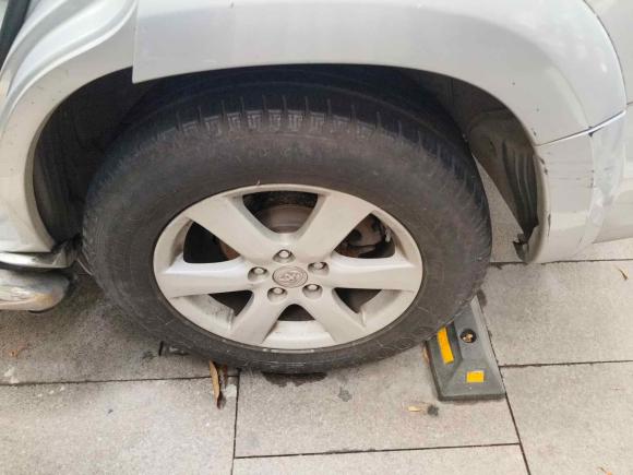 [深圳·粤D] 二手丰田丰田RAV42006款 2.4 豪华型