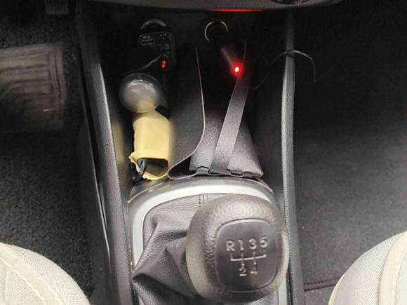 [合肥·皖A] 二手起亚起亚K22015款 三厢 1.4L MT GLS