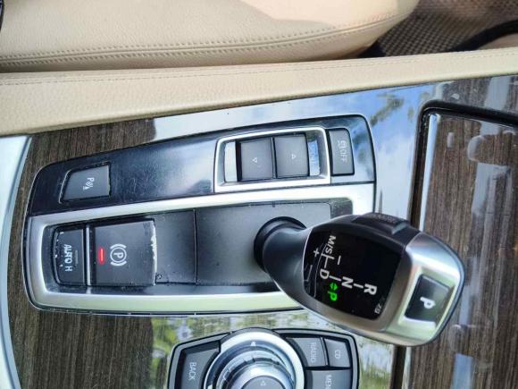 [深圳·粤B] 二手宝马宝马7系2009款 740Li领先型