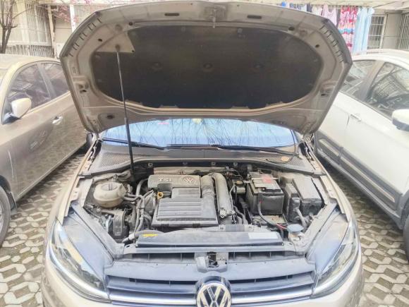 [杭州·浙A] 二手大众高尔夫2018款 230TSI 自动舒适型