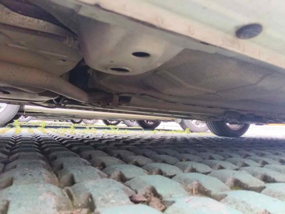 [苏州·苏E] 二手荣威荣威3502015款 1.5L 自动豪华天窗版