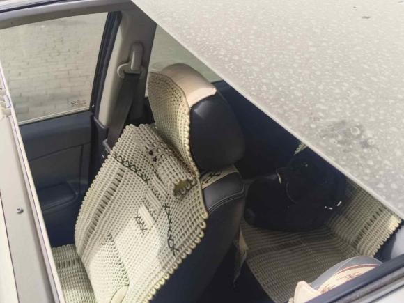 [西安·陕A] 二手雷诺科雷傲2012款 2.5L 两驱舒适导航版