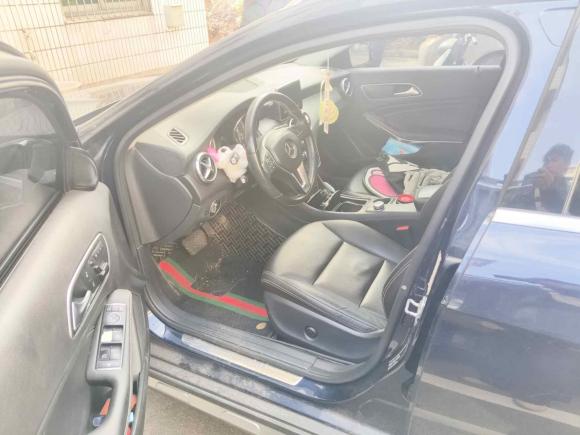 [金华·浙G] 二手奔驰奔驰GLA2015款 GLA 200 时尚型