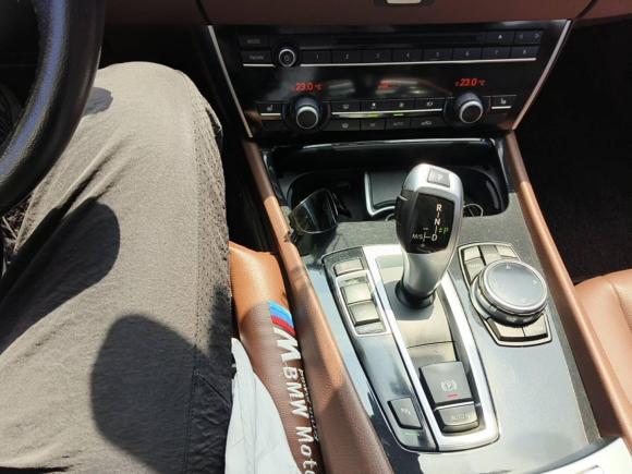 [温州·浙C] 二手宝马宝马5系GT2014款 528i 领先型